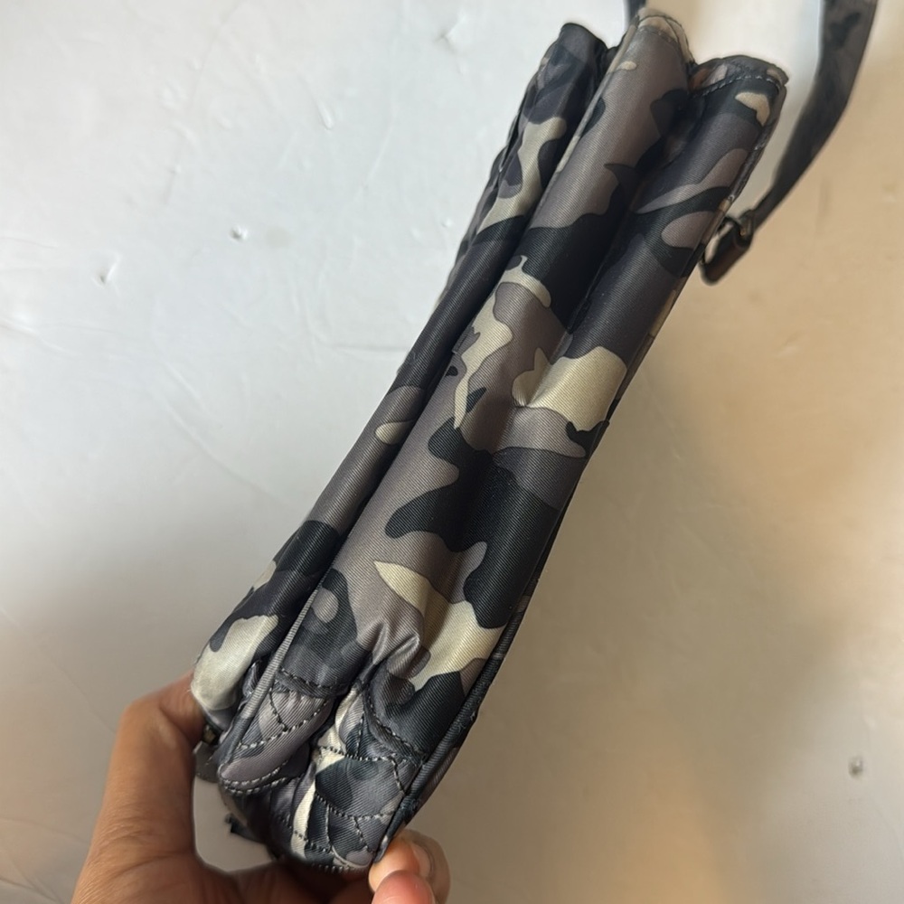 Lug bag - Picture 3 of 12